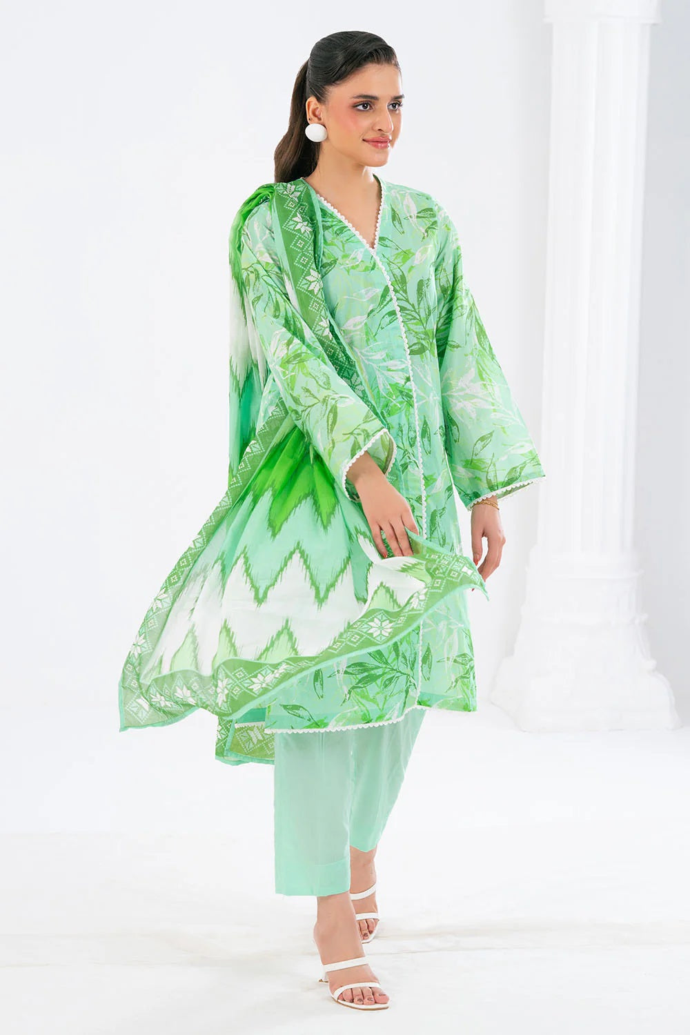3 Piece Lawn Printed UnStitched Suit - L37