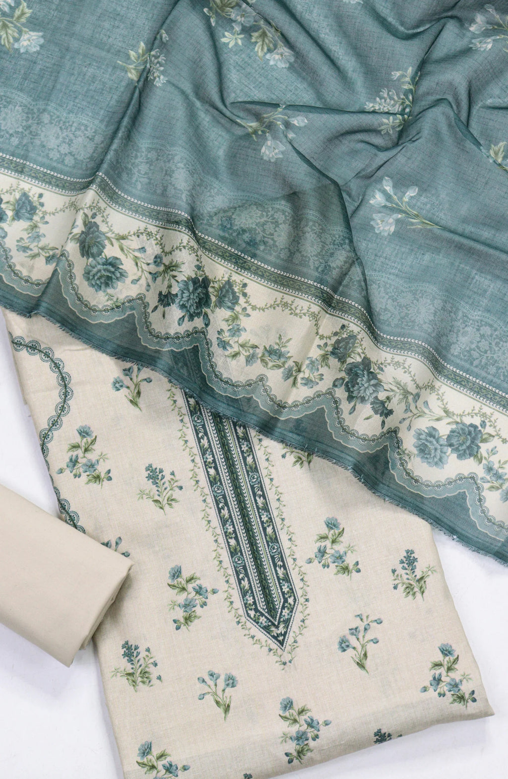 Printed Lawn Unstitched 3 Piece Suit