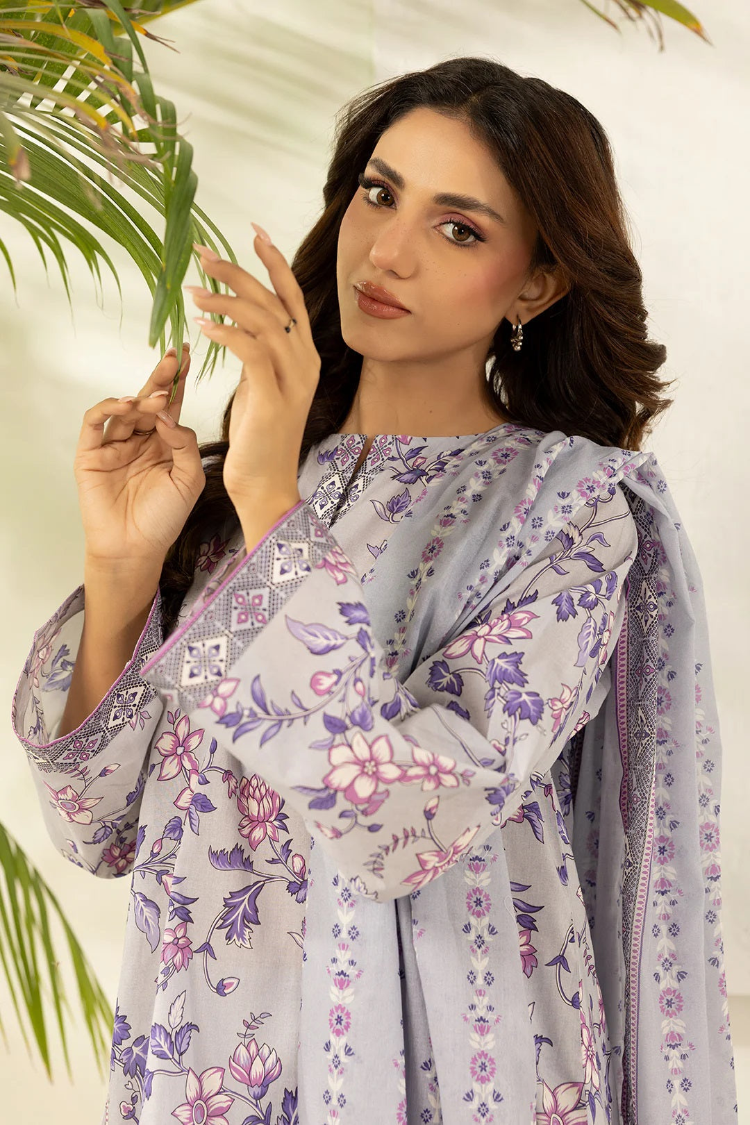 3 Piece Lawn Printed UnStitched Suit - L44